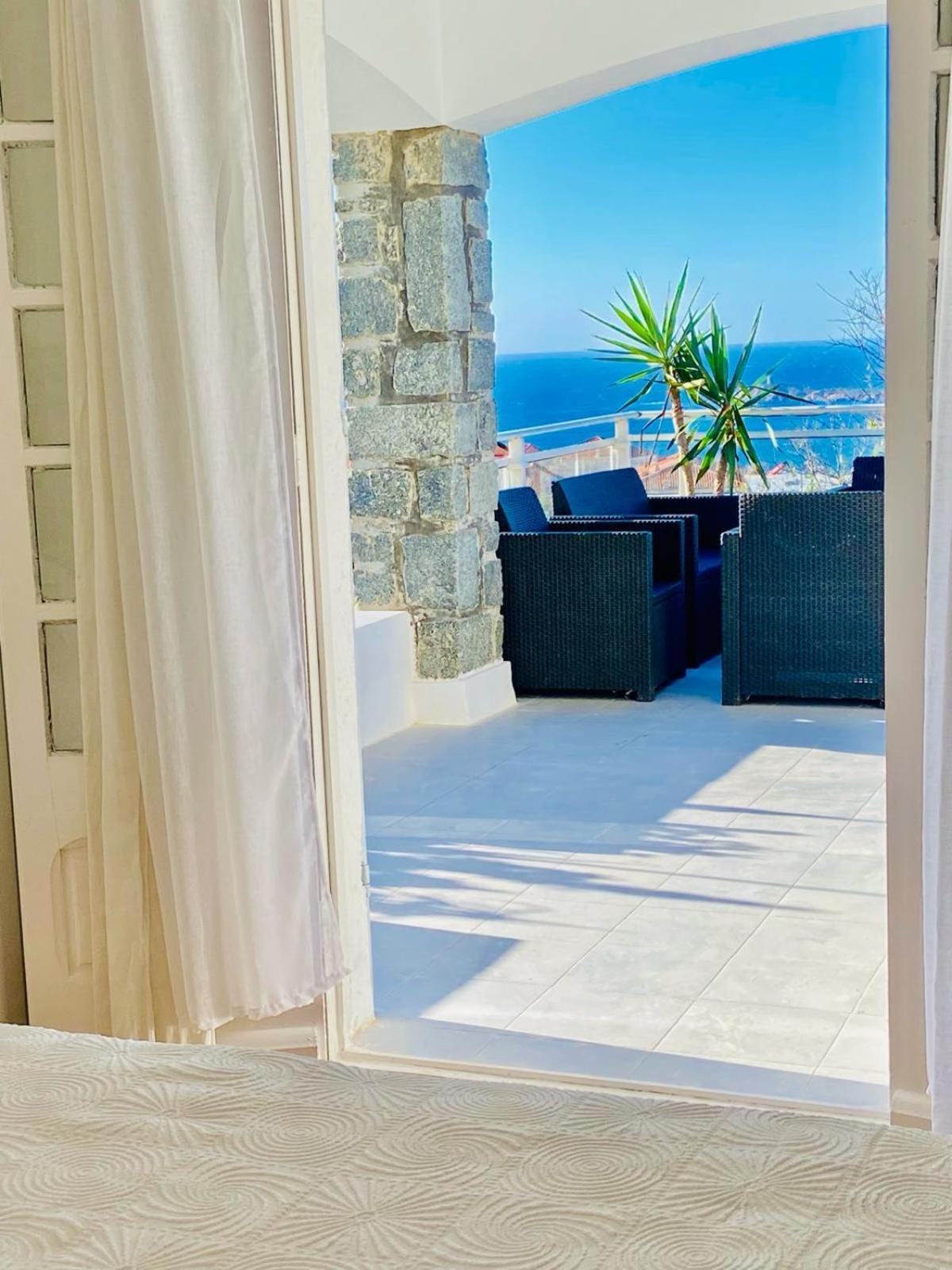 Villa Montalbo Vue Mer De 2 A 10 Personnes カルジェーズ エクステリア 写真