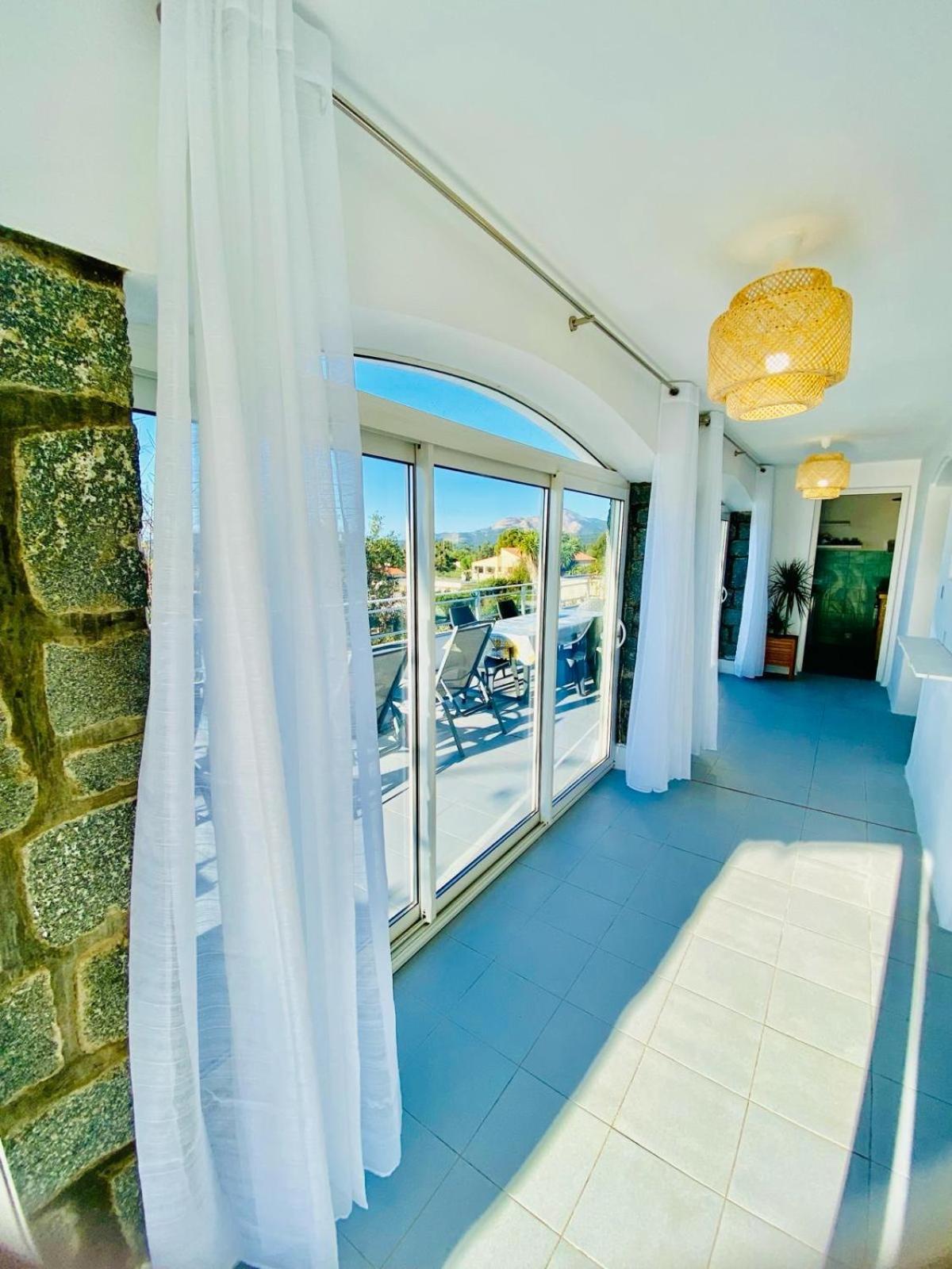 Villa Montalbo Vue Mer De 2 A 10 Personnes カルジェーズ エクステリア 写真