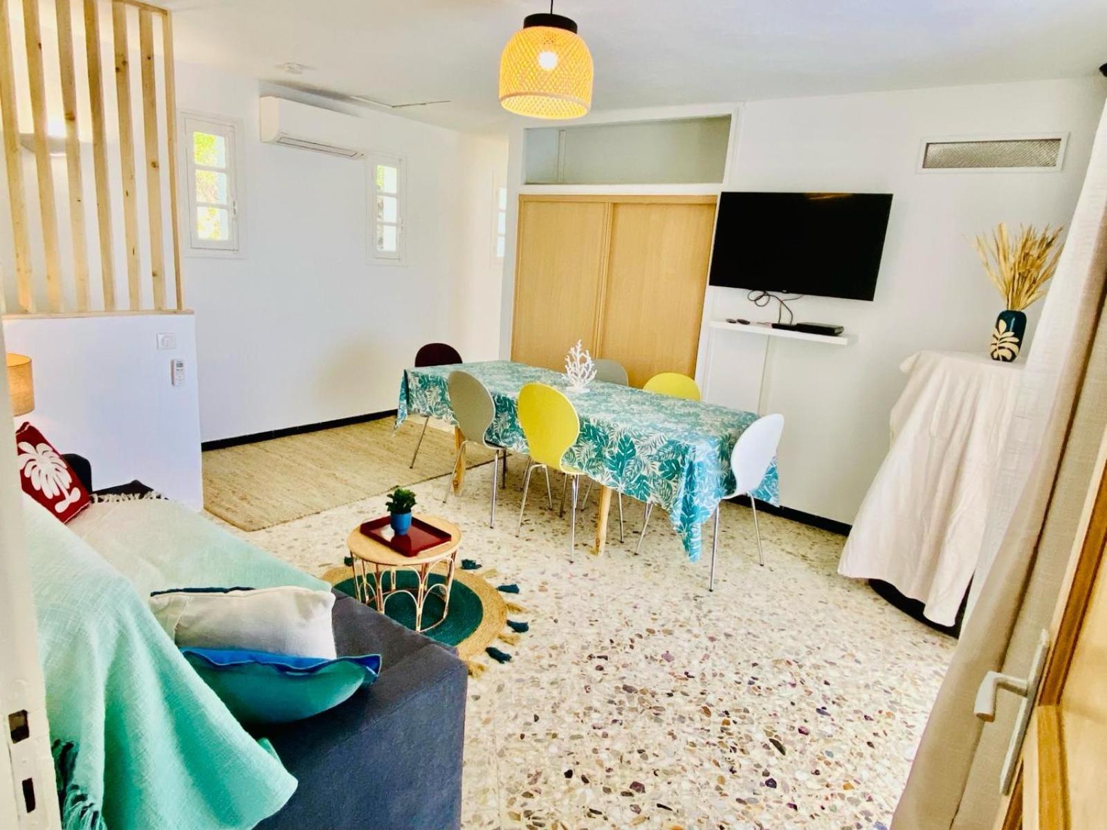 Villa Montalbo Vue Mer De 2 A 10 Personnes カルジェーズ エクステリア 写真